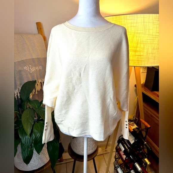 Super soft cream philosophy knit sweater - Picture 1 of 7